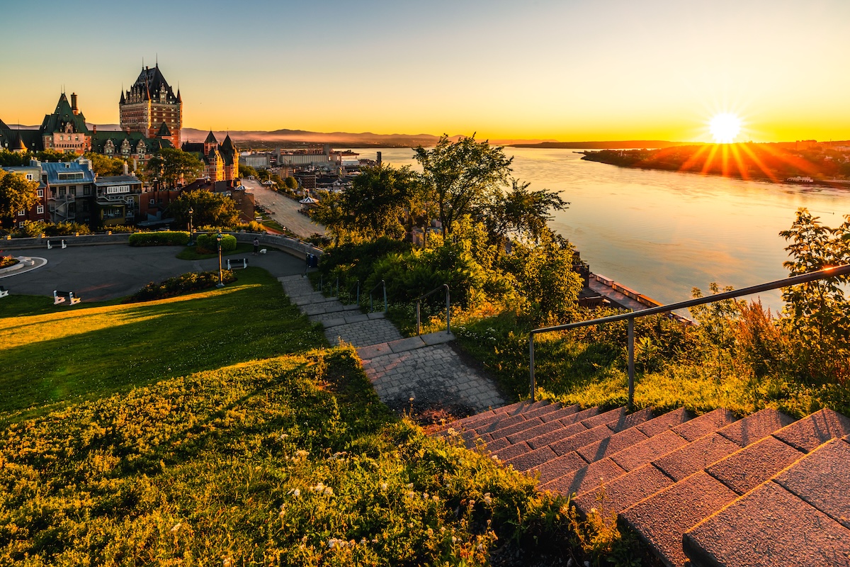 beautiful-view-of-the-chateau-frontenac-surrounded-2025-02-02-20-33-50-utc