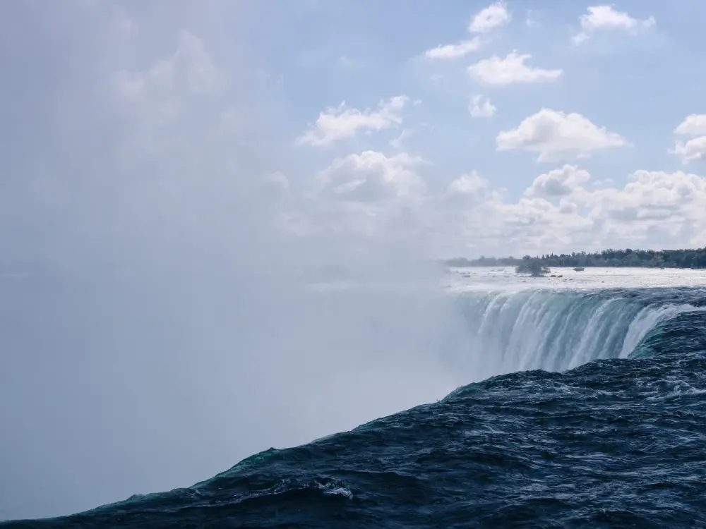 Toronto & Niagara Falls school trips