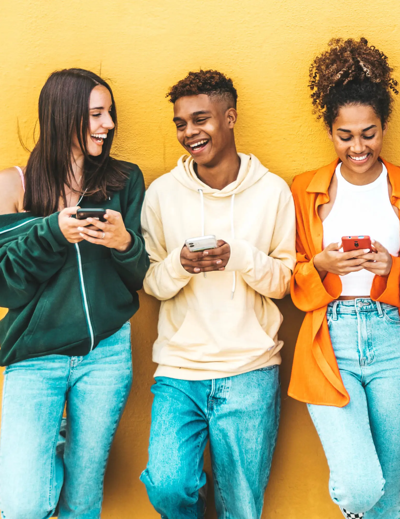 student travelers on a school trip