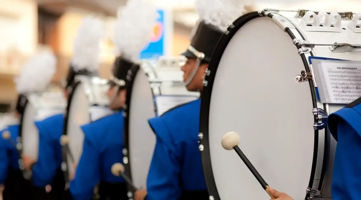 marching band plays drum