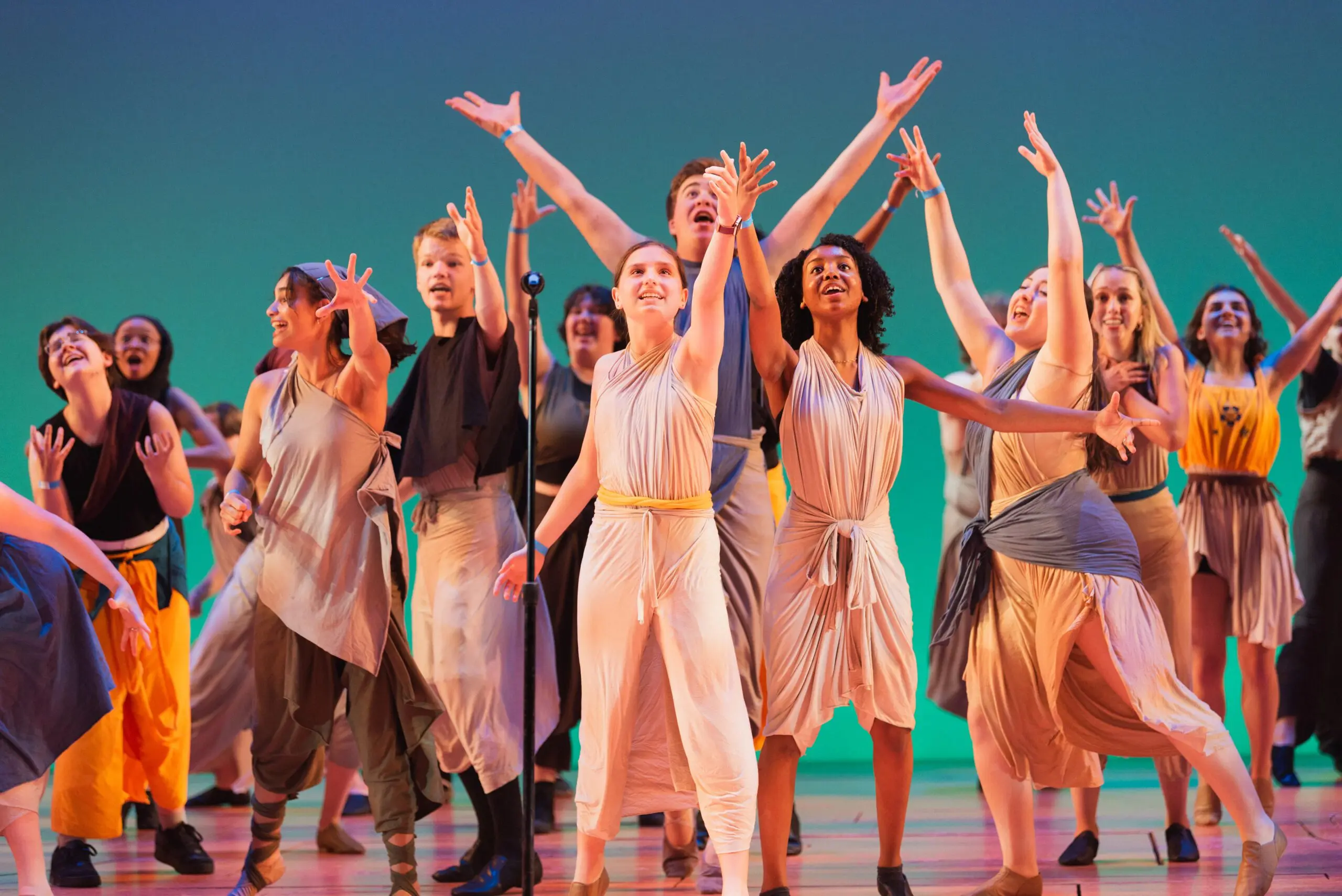 theater student group travel